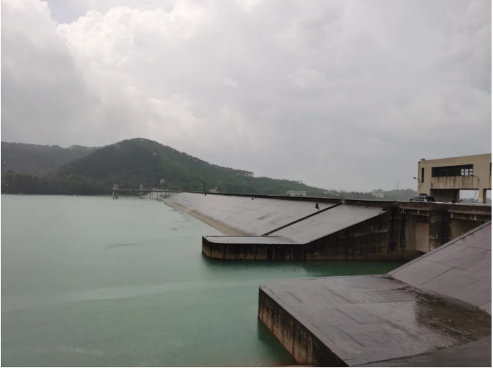 科学蓄水!市水利局筑牢我市下半年用水“安全堤”254.png